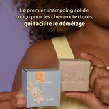 Le premier shampoing solide concu pour les cheveux textures, qui facilite le demelage